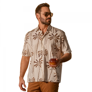 CAMISA CON ESTAMPADO